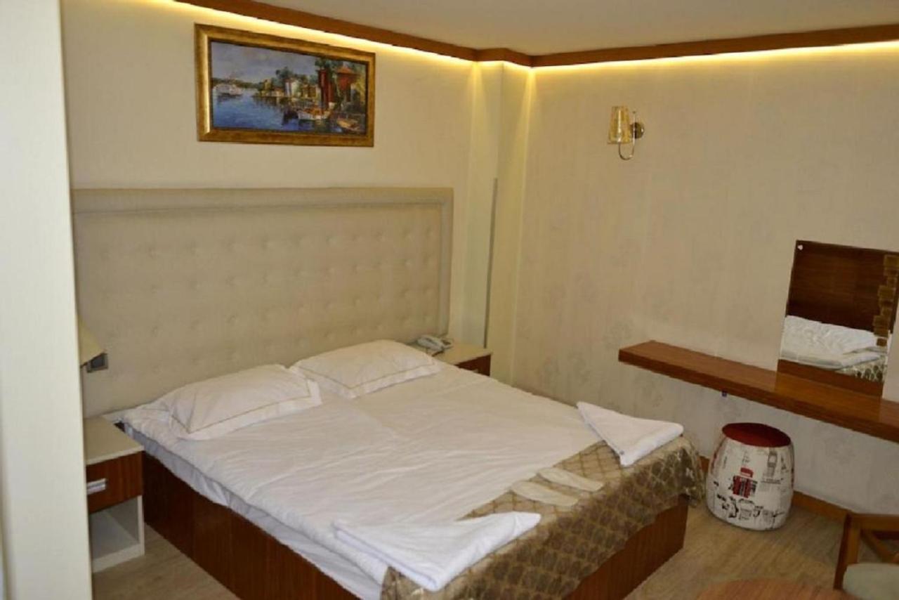 Galata Palace Hotel Estambul Exterior foto