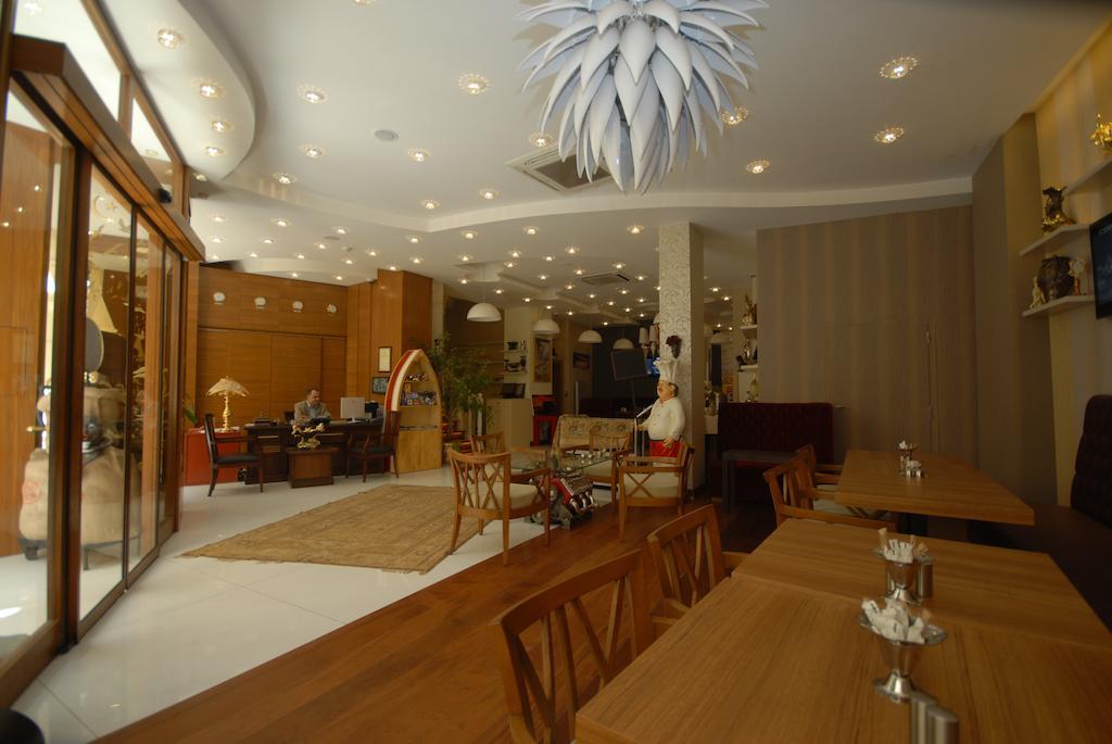 Galata Palace Hotel Estambul Exterior foto